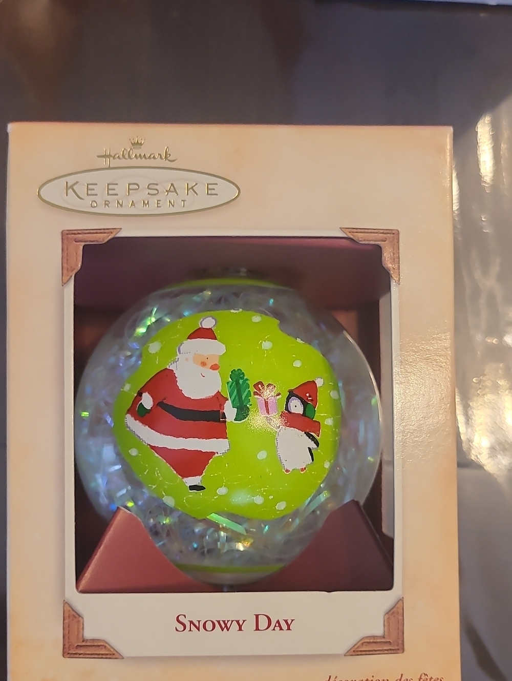 Hallmark Snowy Day Glass Dated 2004 Ornament NWT